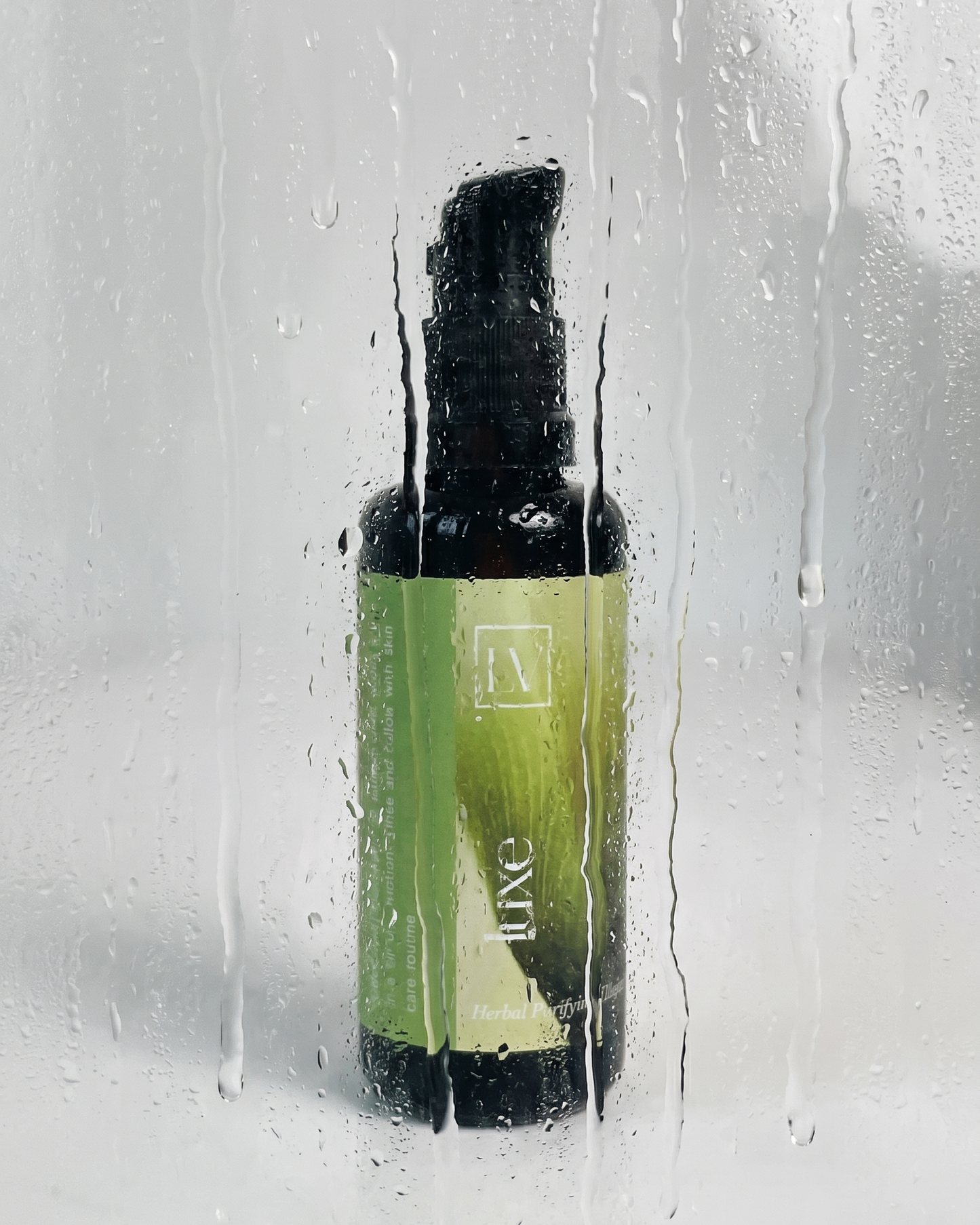 LUXE HERBAL PURIFYING CLEANSER
