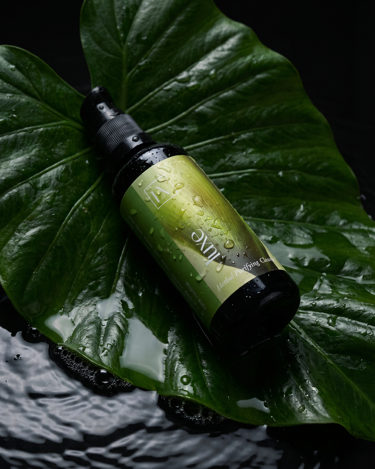 LUXE HERBAL PURIFYING CLEANSER